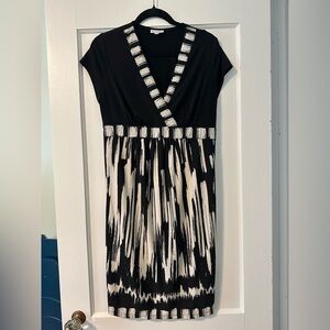 A Pea in the Pod Maternity Black and Cream Midi Dress